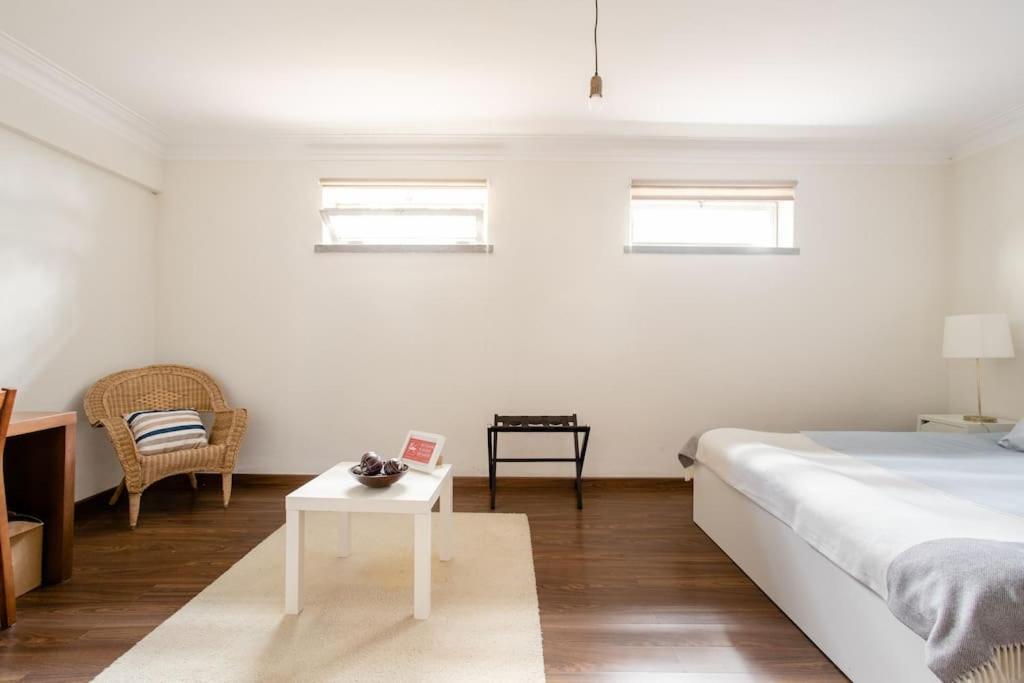 Vinaika Loft Apartment Oeiras Bagian luar foto