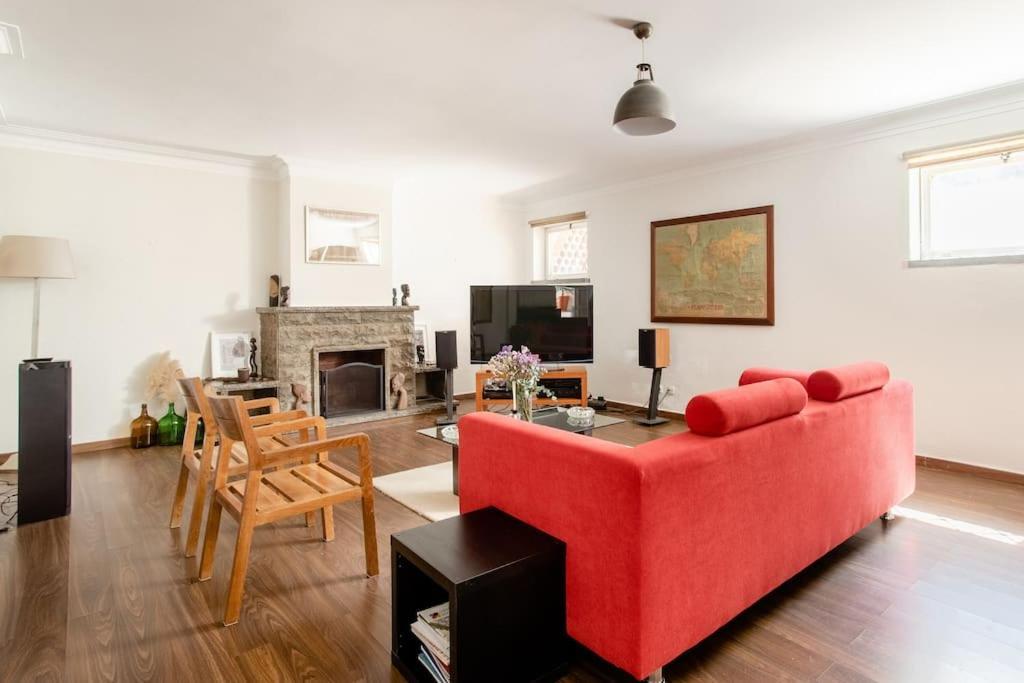 Vinaika Loft Apartment Oeiras Bagian luar foto
