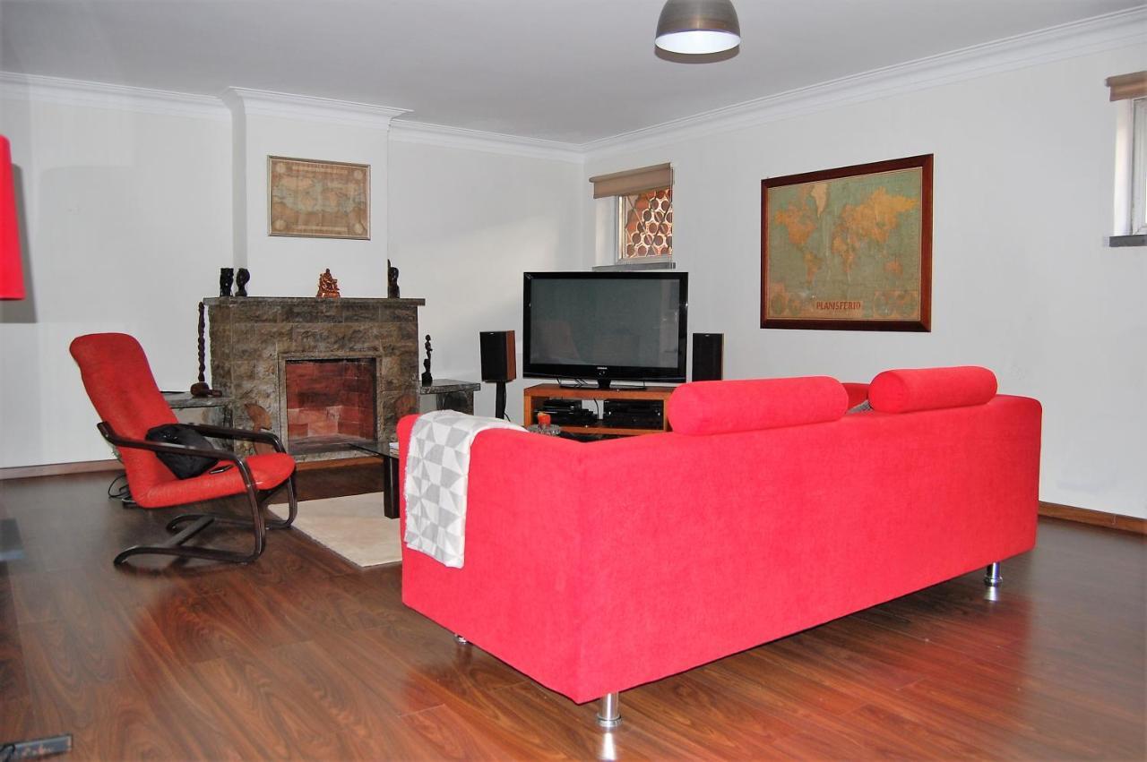 Vinaika Loft Apartment Oeiras Bagian luar foto
